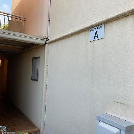 Appartement CAP D'AGDE studio cabine 6 pers. + terrasse + parking privé + clim  Extérieur photo